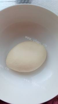 鲜美可口的鸡蛋灌饼做法图解3)