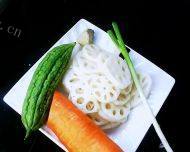 「营养美食」炒藕片做法图解1)
