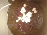 美味的紫菜丸子汤做法图解4)