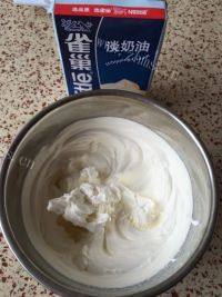 自制芒果班戟做法图解13)