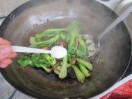 家常菜香菇扒油菜做法图解7)