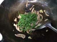 好吃的青椒炒肉丝做法图解9)