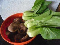 清脆的香菇油菜做法图解1)