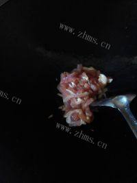 家常菜白菜炒肉丝做法图解6)
