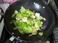 让人怀念的手撕包菜