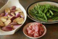 家常的茄子豆角做法图解1)