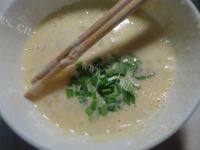 「家有大厨」韭菜鸡蛋饼做法图解4)