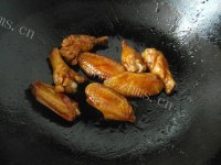 美味的红烧鸡翅做法图解4)