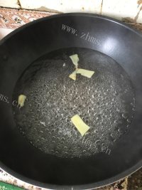 鲜香的红烧猪脚做法图解1)