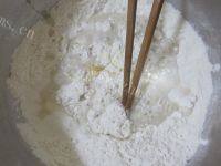 自制肉松芝士面包做法图解3)