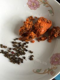 美味的干锅虾做法图解5)