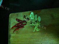香鲜至极的麻辣肉丝做法图解2)
