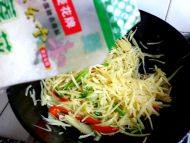 鲜甜双椒土豆丝