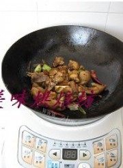 葱姜烧仔鸡