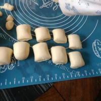 美味的象形蘑菇包做法图解8)