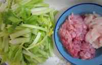 家常菜芹菜炒肉丝做法图解2)