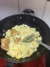 蛋炒饭做法图解4)