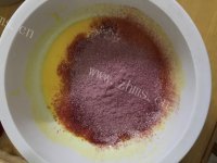 自制红丝绒酸奶蛋糕的做法图解五