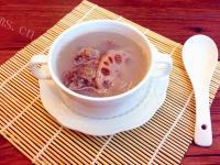 美味的莲藕骨头汤