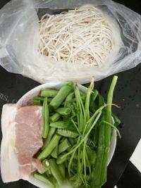 美味的豆角焖面做法图解1)