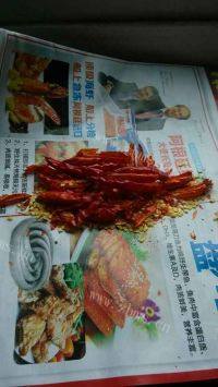 高蛋白的干煸蚕蛹做法图解3)