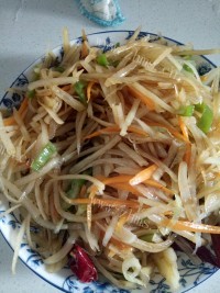 美味营养的呛土豆丝做法图解8)