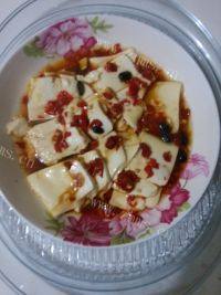 家常菜剁椒蒸豆腐