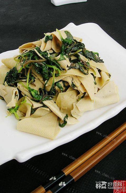 荆芥炒千张