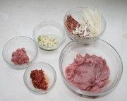 开胃鱼香牛肉卷做法图解1)