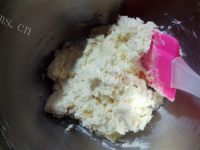 美味的葱香黄油曲奇做法图解6)