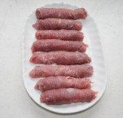开胃鱼香牛肉卷做法图解2)