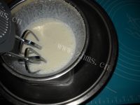 自制奶油芒果班戟做法图解13)