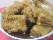 家常菜土豆芸豆炖排骨做法图解2)