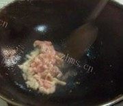 蒜苔炒肉做法图解3)