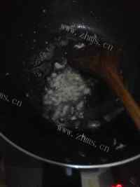 色香味俱全的西红柿炒鸡蛋做法图解4)