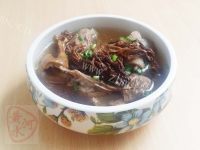 养生珊瑚菌炖鹅肉做法图解6)