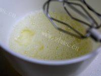 自制蔓越莓戚风蛋糕做法图解2)