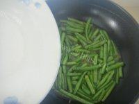 蒜香刀豆做法图解6)