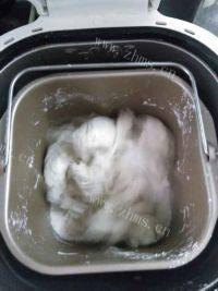 自制中种面包做法图解3)