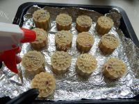 自制广式紫薯月饼做法图解13)