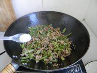 家常菜青椒肉丝做法图解7)