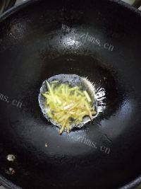家常菜鸭血粉丝汤做法图解6)