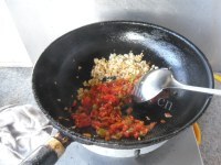 唇齿留香的蒜蓉炒虾做法图解9)