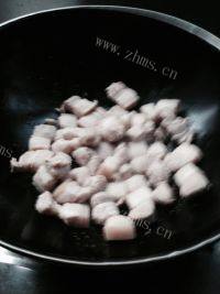 家常菜黄豆红烧肉做法图解6)