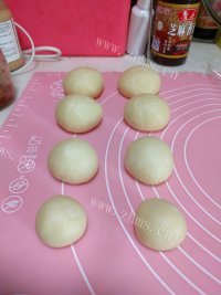 回味无穷的圣诞树面包做法图解7)