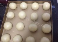 自制红豆酥做法图解5)