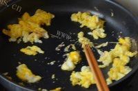 好吃的韭菜虾仁炒鸡蛋的做法图解七