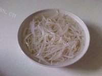 银鱼炒蛋做法图解2)