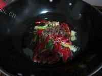有特色的水煮活鱼做法图解17)