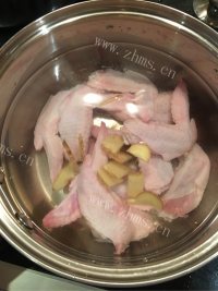 玉盘珍馐的干锅鸡翅做法图解6)